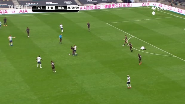 Erik Lamela curls home perfect free-kick vs Reading
